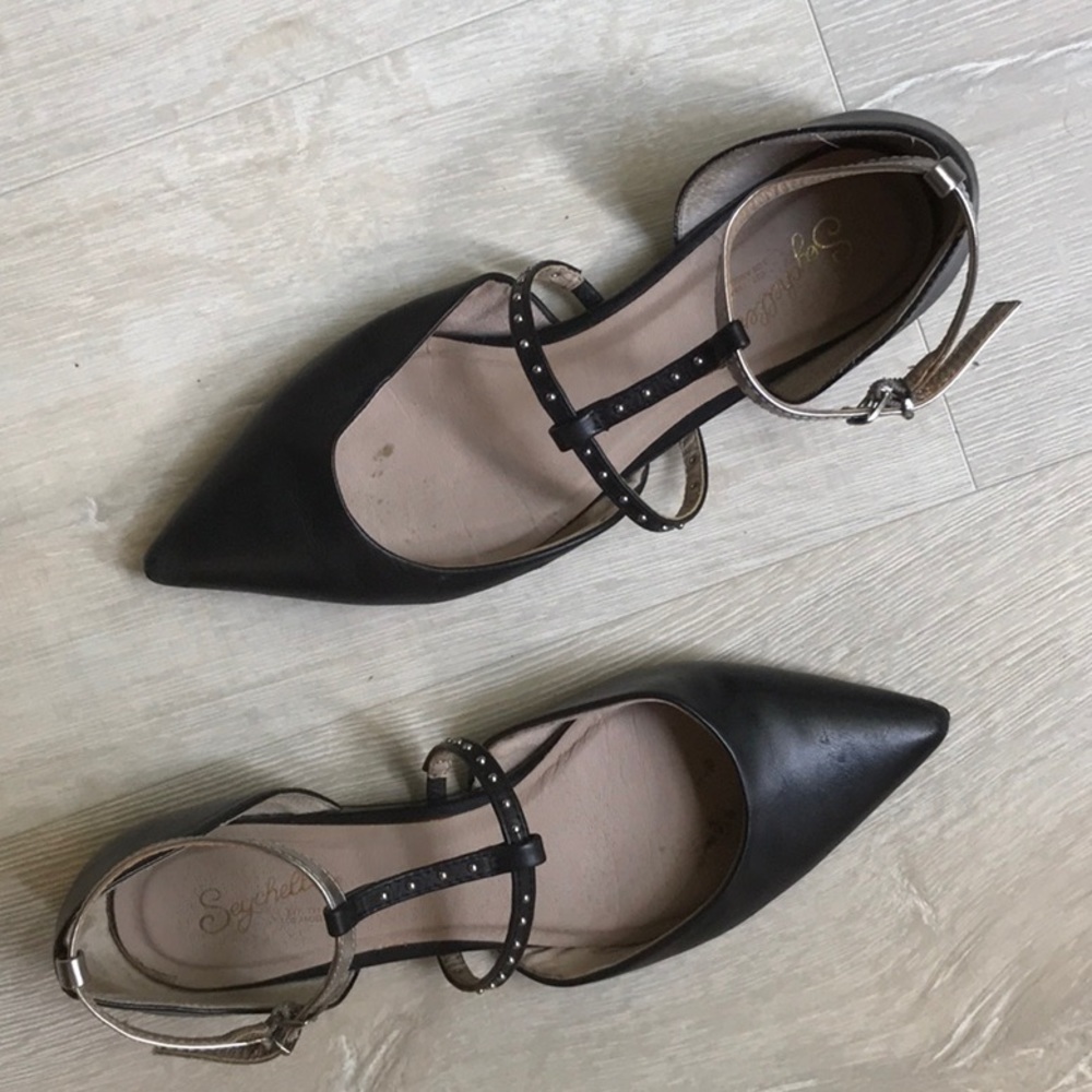 Anthropologie black leather flats w silver studs - Picture 2 of 6